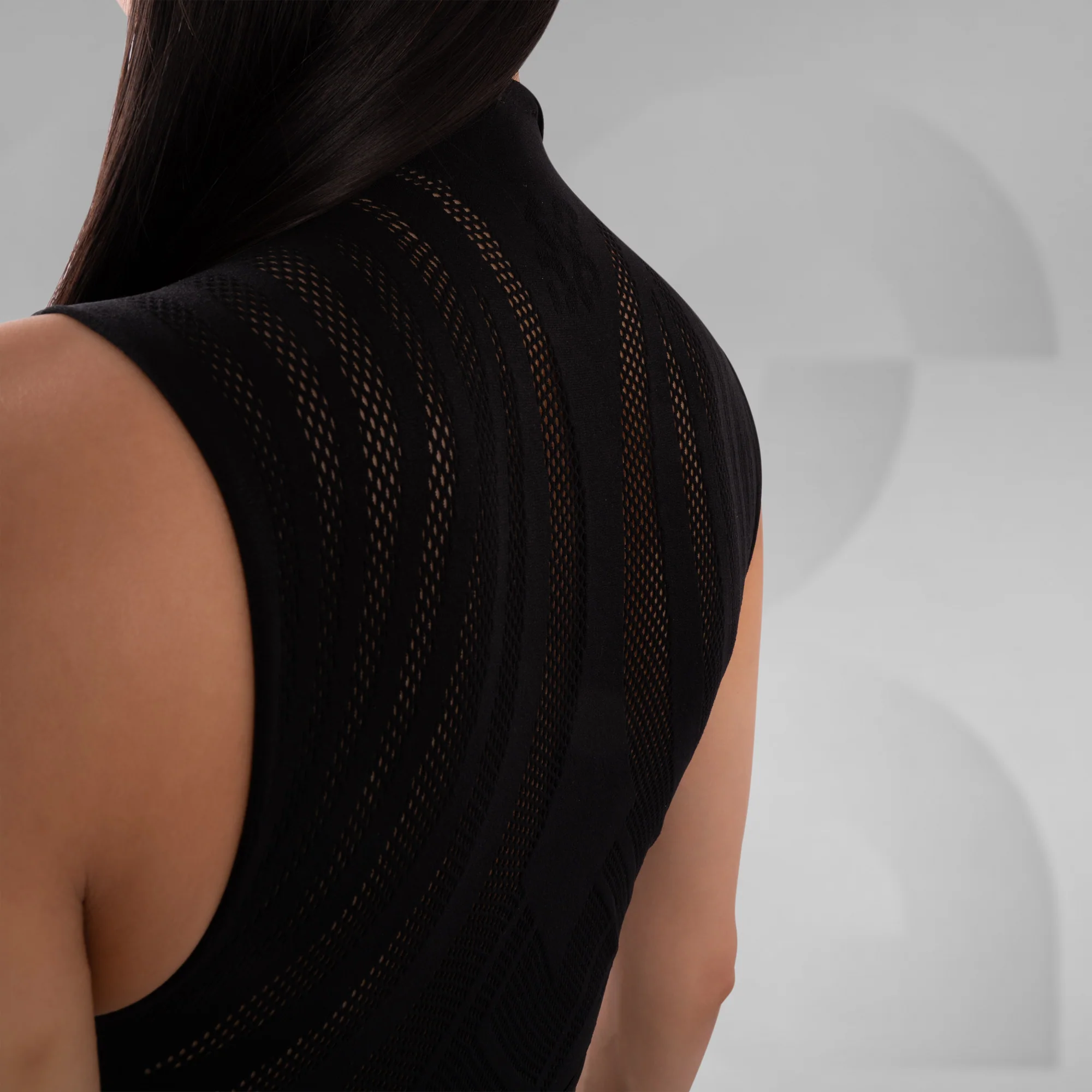 Second Skin Top Black - Image 9